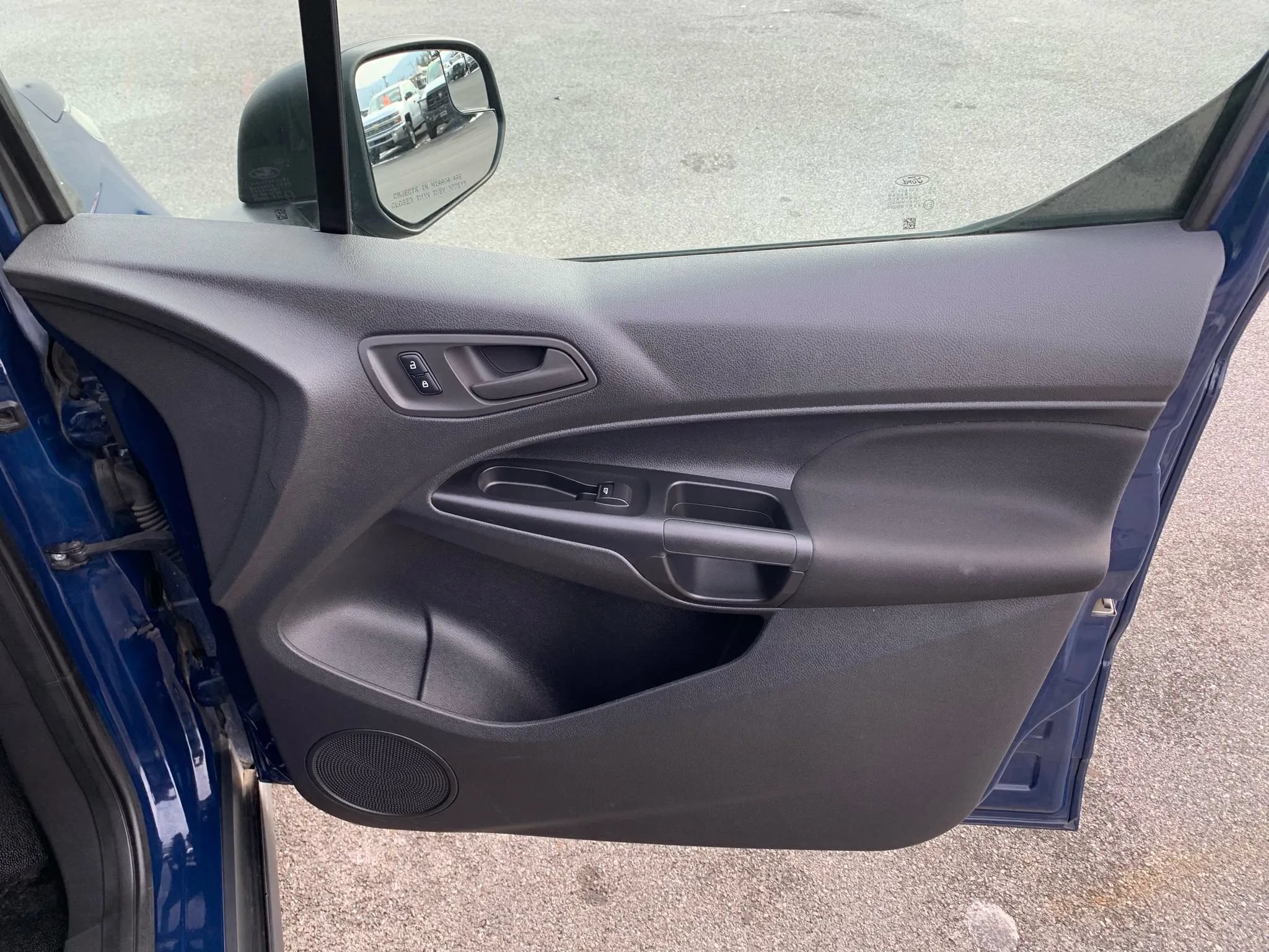 Used 2016 Ford Transit Connect XL FWD image 19