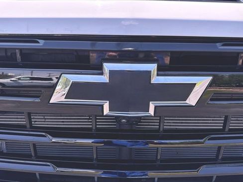 Used 2025 Chevrolet Silverado 2500 LTZ w/ LTZ Plus Package AWD/4WD image 33