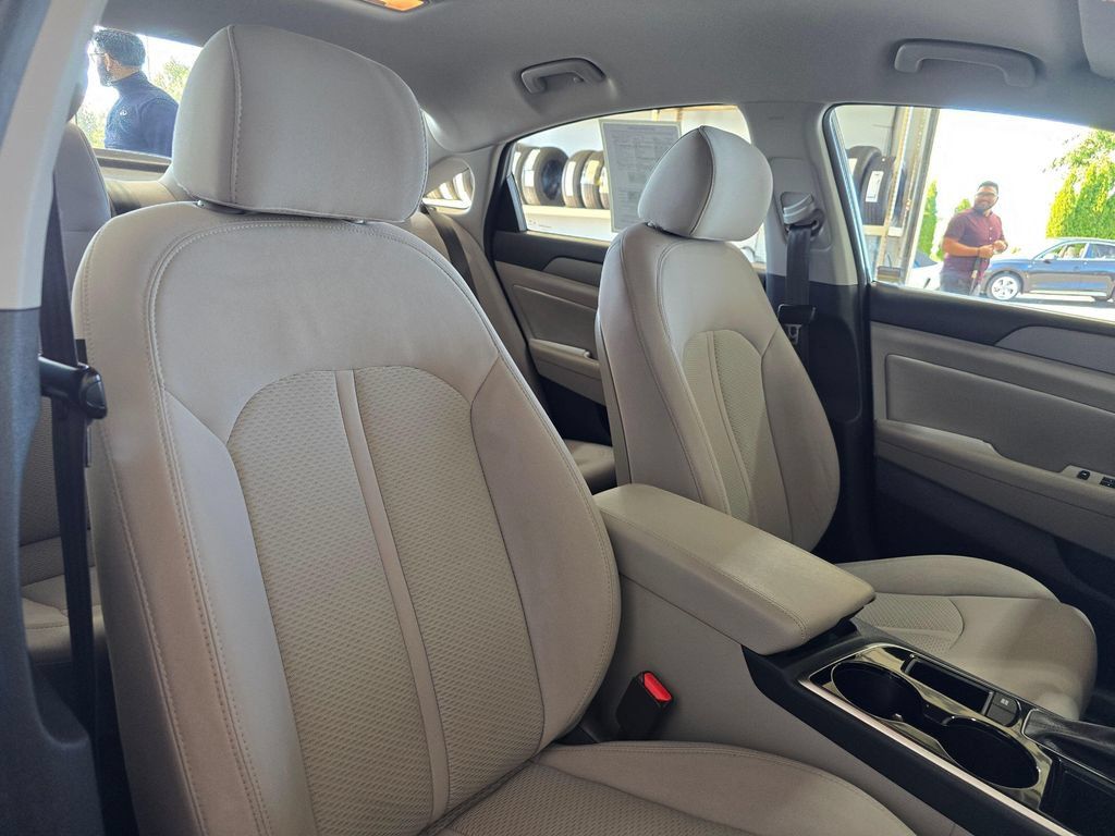 Used 2018 Hyundai Sonata SEL FWD image 30