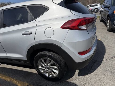 Used 2017 Hyundai Tucson SE FWD image 8