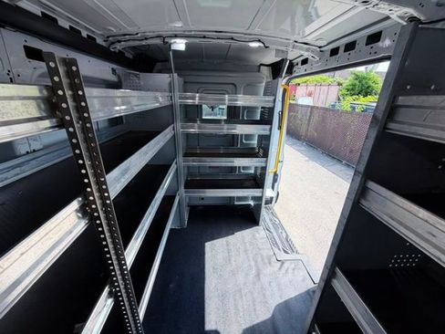 Used 2020 Ford Transit 250 Medium Roof RWD image 20