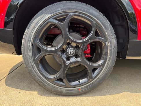 New 2026 Alfa Romeo Tonale w/ Quick Order Package 23H Volce AWD/4WD image 22