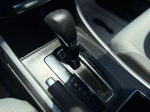 Used 2015 Honda Accord LX image 21