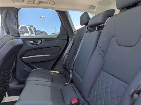 New 2026 Volvo XC60 B5 Plus w/ Climate Package PRO AWD/4WD image 12