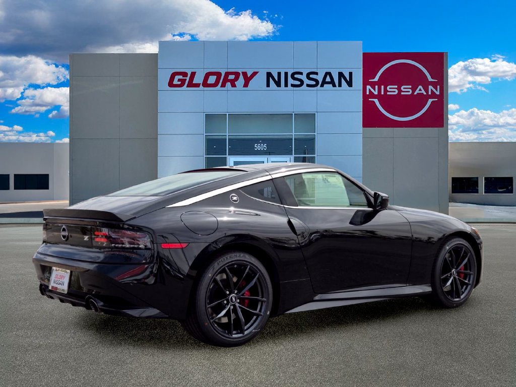 New 2026 Nissan Z Performance w/ Floor Mat Package RWD image 4