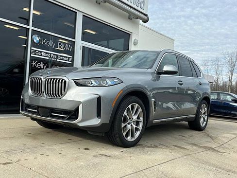 Certified 2024 BMW X5 xDrive40i w/ Premium Package image 4