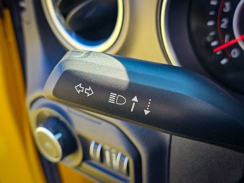 Used 2018 Jeep Wrangler Unlimited Rubicon w/ LED Lighting Group image 16