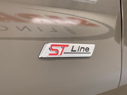 New 2026 Ford Explorer ST-Line w/ ST-Line Street Pack image 14