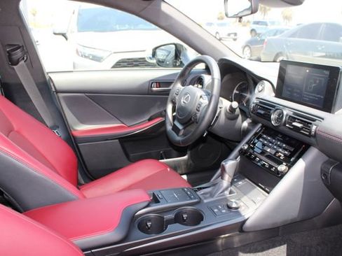 Certified 2025 Lexus IS 300 F Sport RWD image 5