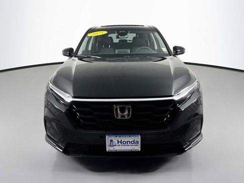 Used 2025 Honda CR-V EX image 2