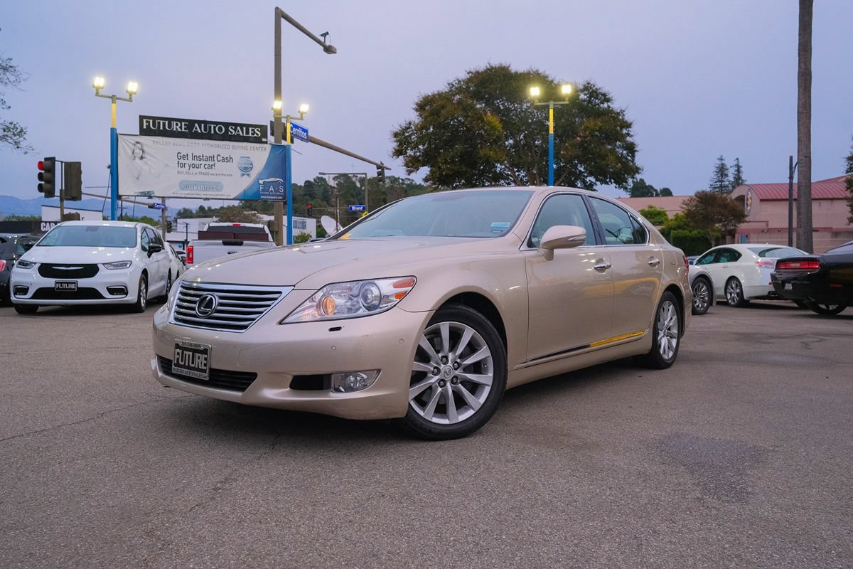 Used 2011 Lexus LS 460 w/ Comfort Pkg RWD image 1