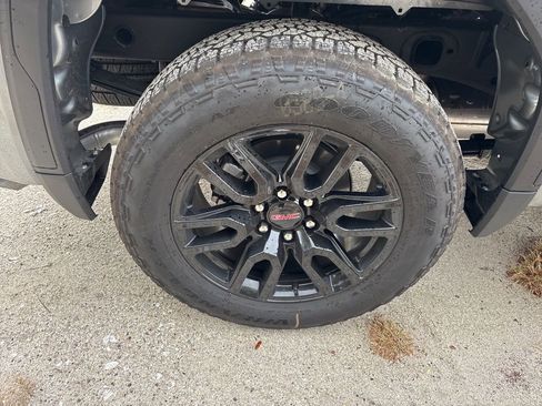 Certified 2026 GMC Sierra 1500 Elevation w/ Elevation Select Package image 10