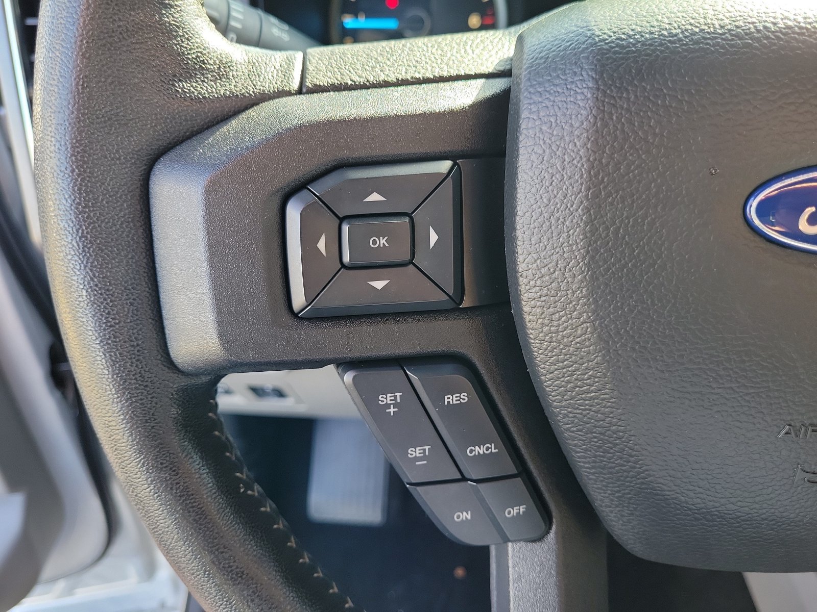 Used 2018 Ford F150 XLT w/ Equipment Group 302A Luxury RWD image 18
