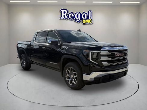 New 2026 GMC Sierra 1500 SLE w/ Preferred Package image 1