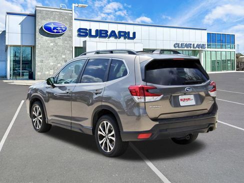 Used 2020 Subaru Forester Limited w/ Popular Package #3 AWD/4WD image 4