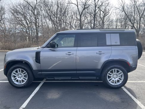 Certified 2023 Land Rover Defender 110 S image 2