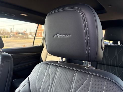 New 2025 Buick Enclave Avenir w/ Super Cruise Package image 16