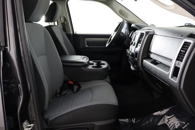 Used 2024 RAM 1500 Classic SLT AWD/4WD image 10