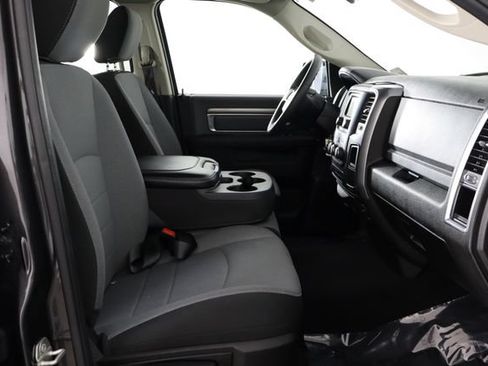 Used 2024 RAM 1500 Classic SLT AWD/4WD image 10