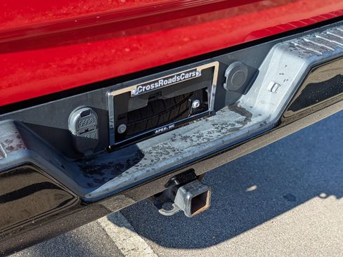 Used 2022 Chevrolet Silverado 1500 Custom Trail Boss w/ Safety Confidence Package AWD/4WD image 30