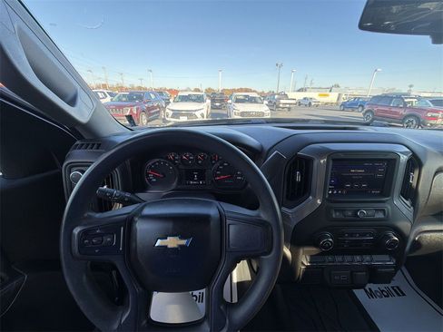 Used 2021 Chevrolet Silverado 1500 Custom image 14