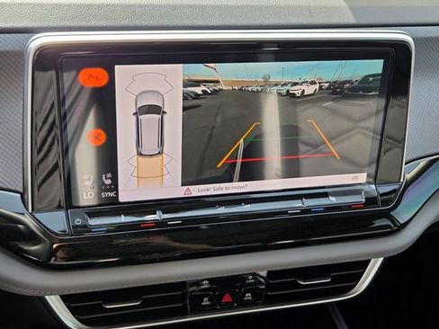 New 2026 Volkswagen Atlas Peak Edition image 14