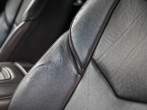 Used 2016 Cadillac Escalade Premium RWD image 20