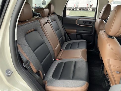 Certified 2024 Ford Bronco Sport Outer Banks w/ Tech Package image 29