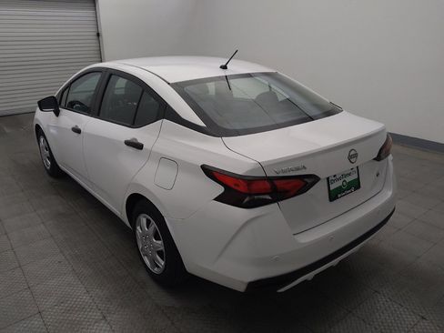Used 2023 Nissan Versa S FWD image 5