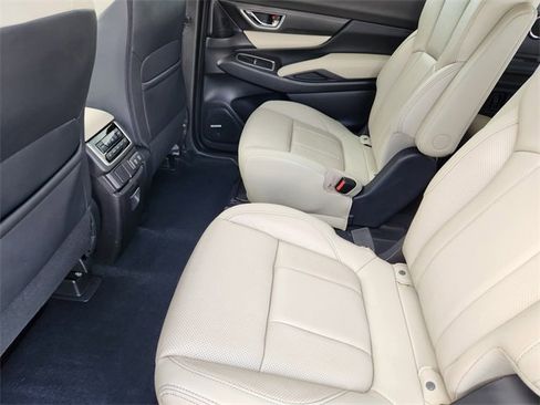 Used 2020 Subaru Ascent Limited w/ Technology Package image 32