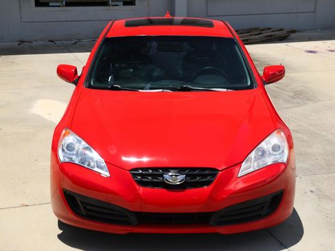 Used 2010 Hyundai Genesis 2.0T RWD image 19