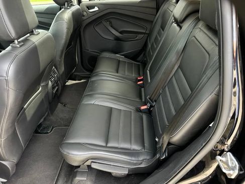 Certified 2019 Ford Escape Titanium AWD/4WD image 8