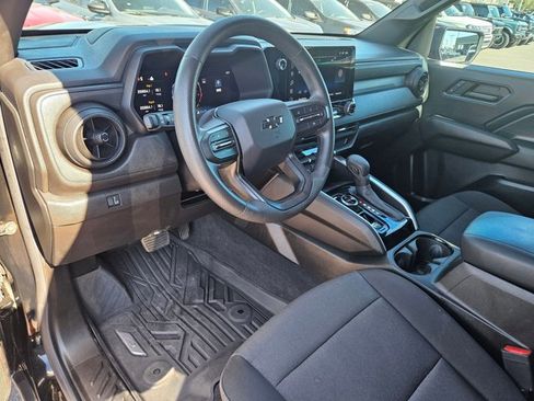 Used 2024 Chevrolet Colorado Trail Boss image 10
