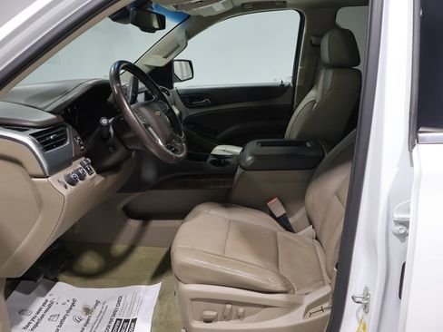Used 2016 Chevrolet Suburban LT AWD/4WD image 11
