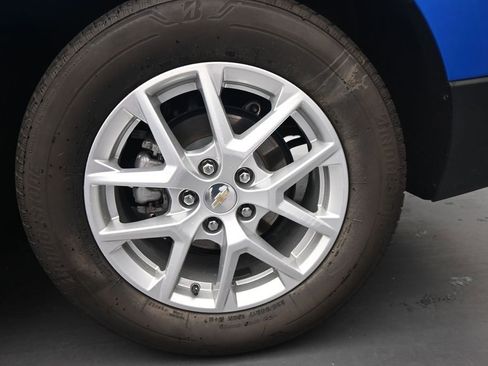 Used 2024 Chevrolet Equinox LT AWD/4WD image 15