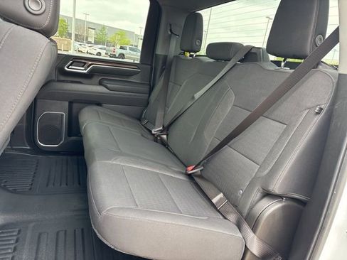 Used 2025 Chevrolet Silverado 2500 LT w/ Convenience Package AWD/4WD image 14