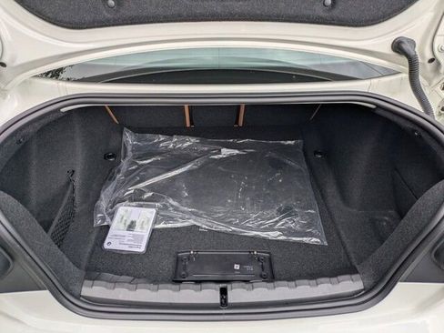 Used 2024 BMW 230i Coupe w/ Convenience Package image 15