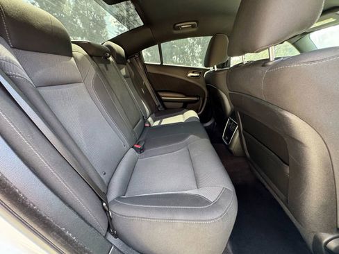 Used 2019 Dodge Charger SXT AWD/4WD image 16