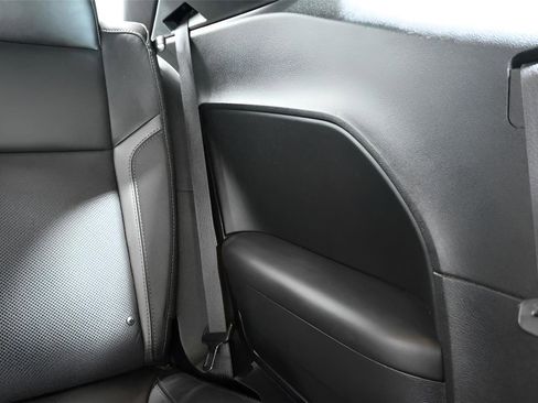 Used 2018 Dodge Challenger GT w/ Driver Convenience Group image 15