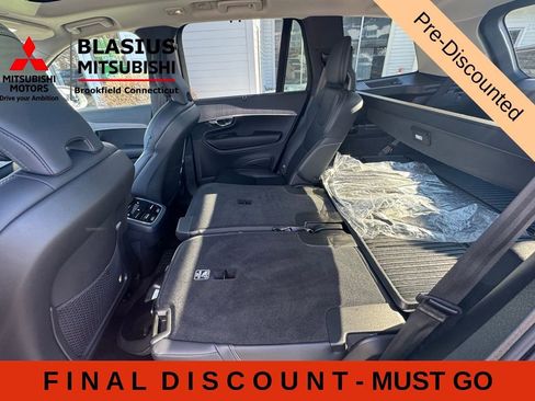 Used 2025 Volvo XC90 B6 Ultra w/ Protection Package Premier AWD/4WD image 37
