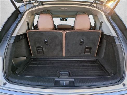Used 2024 Acura MDX FWD w/ Technology Package image 7