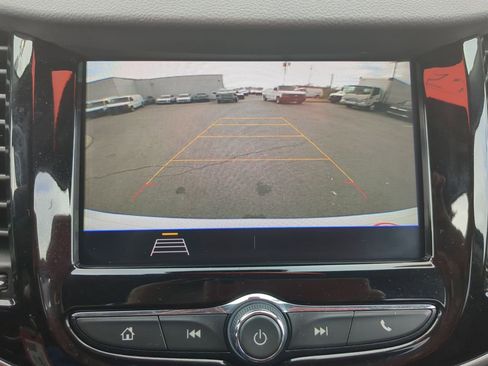 Used 2022 Chevrolet Trax LS w/ Tint and Cruise Package image 15