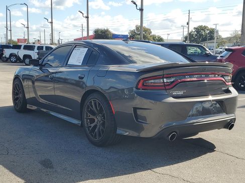 Used 2016 Dodge Charger SRT Hellcat w/ Harman/Kardon Audio Group image 5