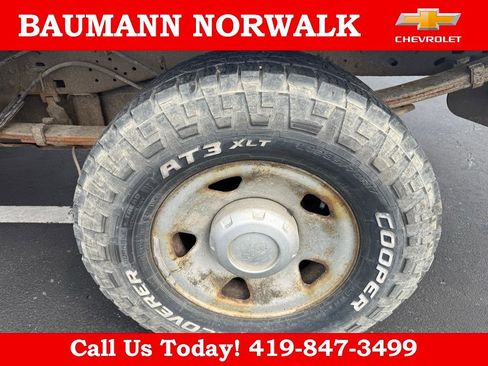 Used 2009 Ford F250 XL AWD/4WD image 9