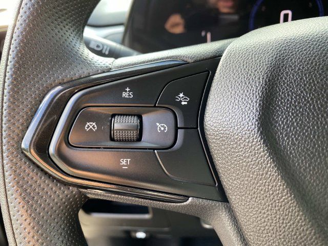 Used 2025 Chevrolet TrailBlazer LT AWD/4WD image 14