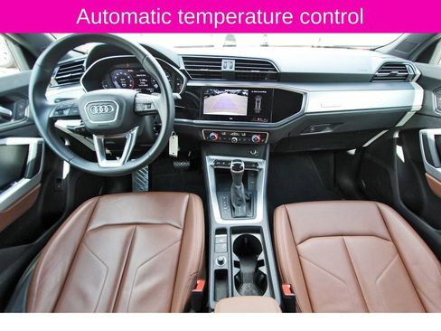 Used 2025 Audi Q3 2.0T Premium image 9