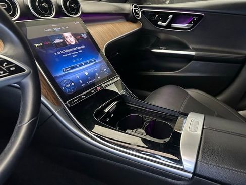 Used 2025 Mercedes-Benz C 300 4MATIC Sedan image 29