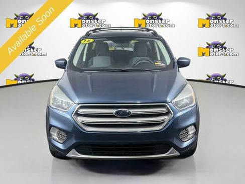 Used 2018 Ford Escape SE AWD/4WD image 2