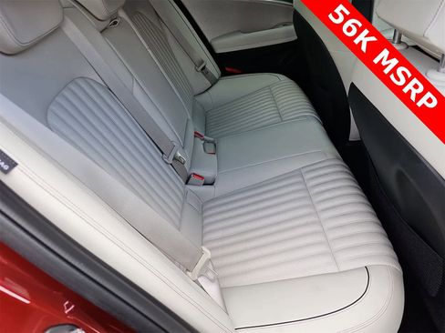 Used 2026 Genesis G70 3.3T Sport Prestige image 17