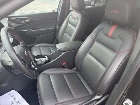 Used 2024 Chevrolet Trax RS w/ Driver Confidence Package image 23